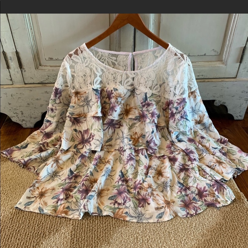Boho Ruffle and Lace Spring Floral Blouse - Picture 2 of 4